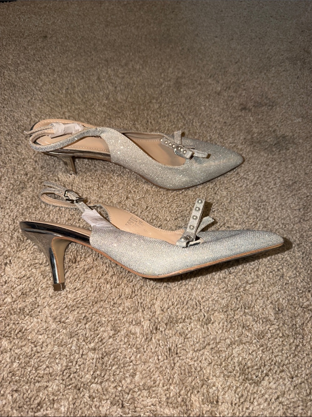 Glitter Slingback Pointed-Toe Heels with Bow Accent in Silver